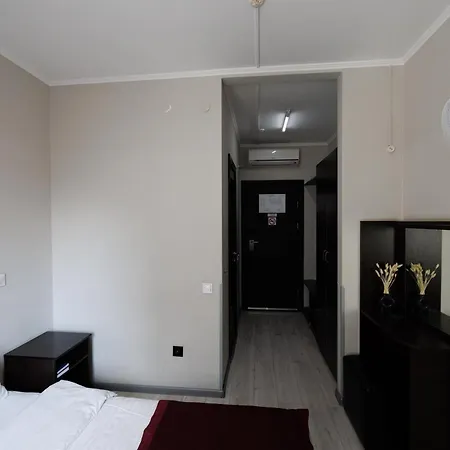 Dolynskiy Hotel Lviv