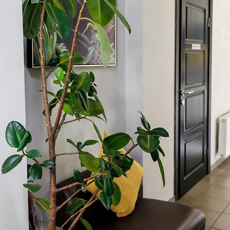 Dolynskiy Hotel Lviv