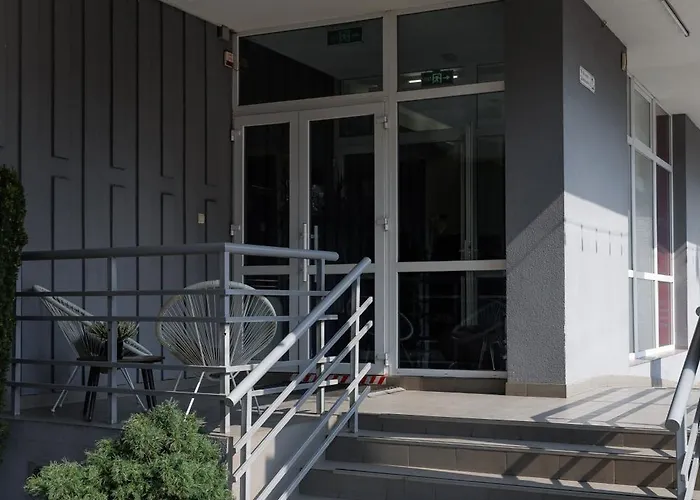 فندق Dolynskiy إلفيف