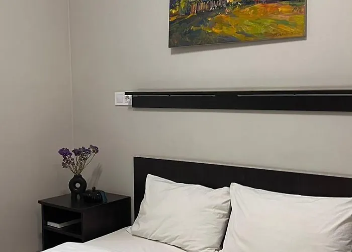 Dolynskiy Отель Львов